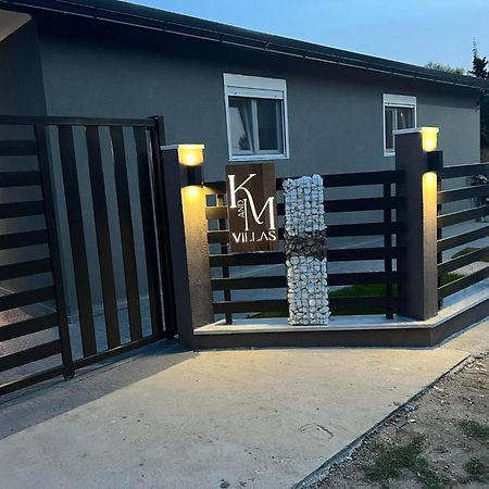 K&M Villas Nea Kallikrateia Exterior photo