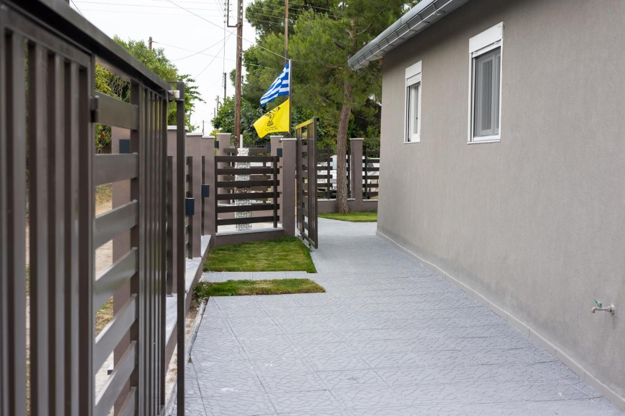 K&M Villas Nea Kallikrateia Exterior photo