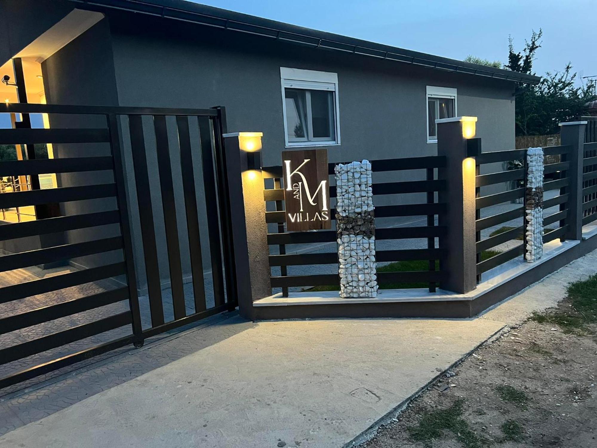 K&M Villas Nea Kallikrateia Exterior photo